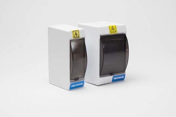 CAJAS Para LLAVES TERMOMAGNETICAS De SUPERFICIE Con O Sin Puerta